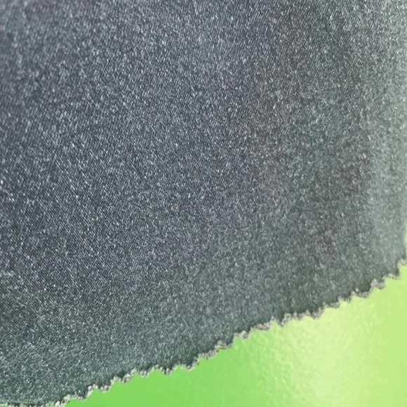 Nine West Cutoff Jean Shorts Size 8 Like New Dark Denim‎ EUC - Picture 2 of 5